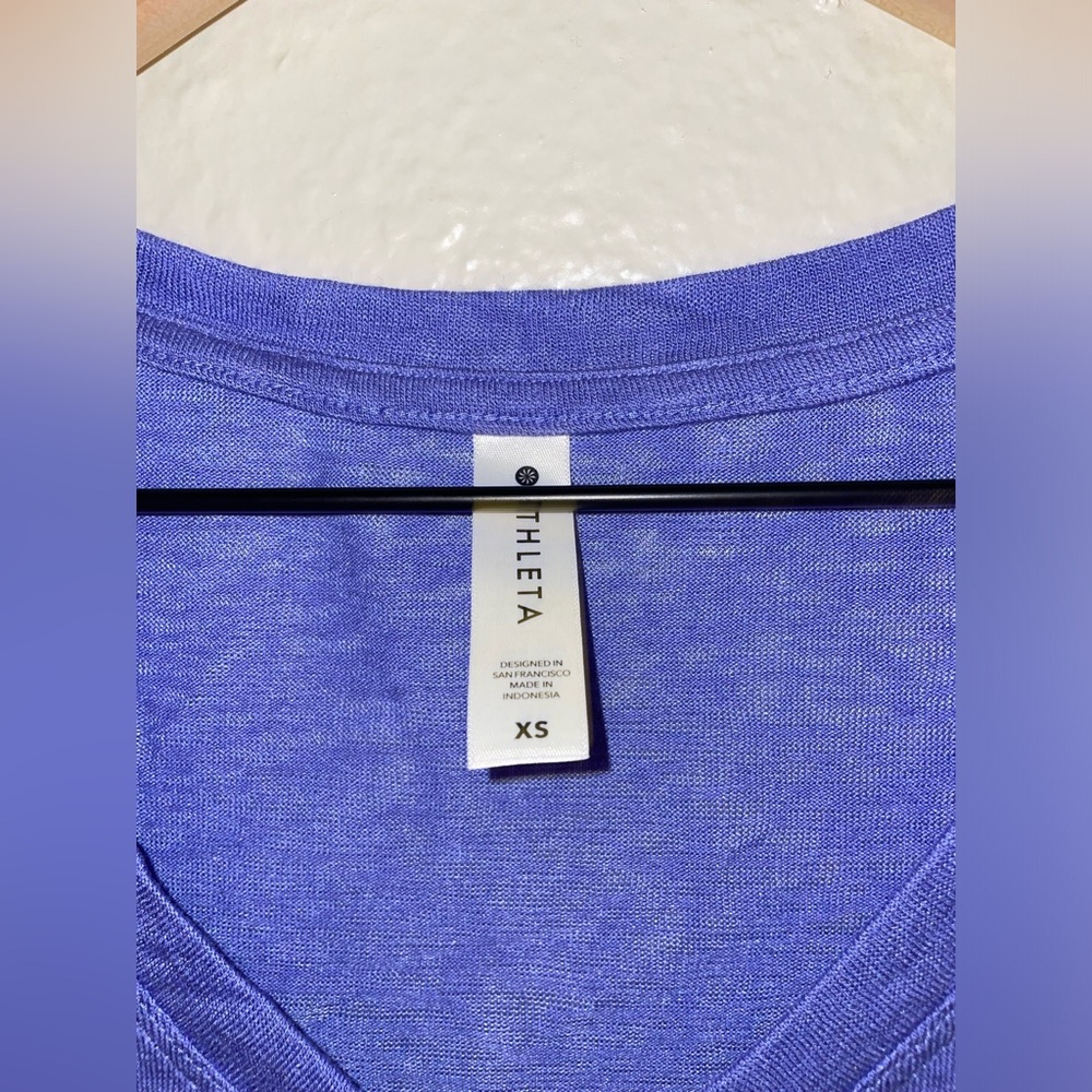 Athleta V-neck Tee | XS | Purple - Picture 2 of 4